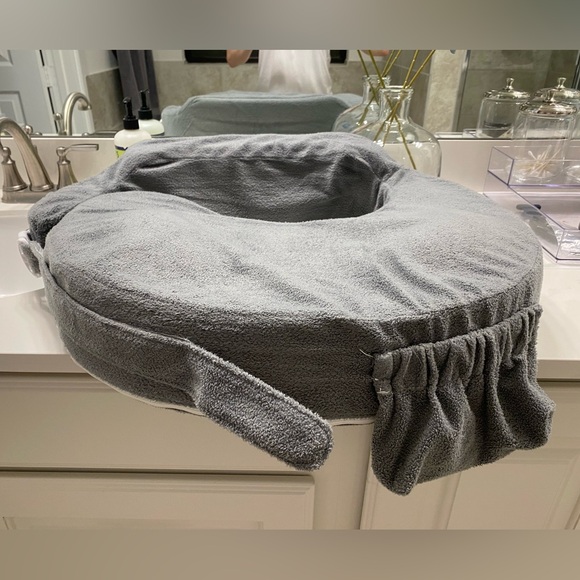 My Breast Friend - Picture 1 of 6